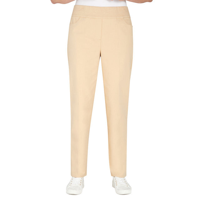 Alfred Dunner Petite Women's Super Stretch Denim Average Length Jean