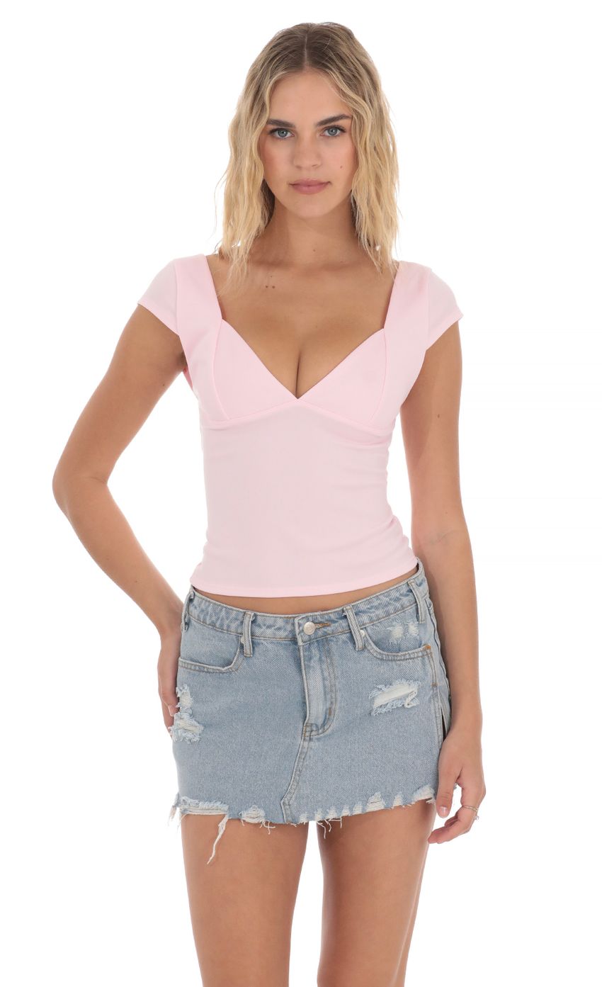 Lucy in the Sky Short Sleeve V-Neck Top in Pink