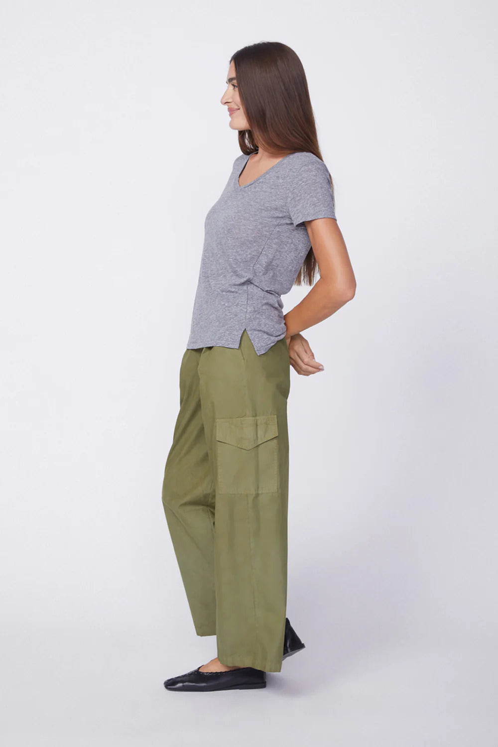 BAILEY/44 Women's Stateside Triblend Short Sleeve V-Neck in Heather Grey