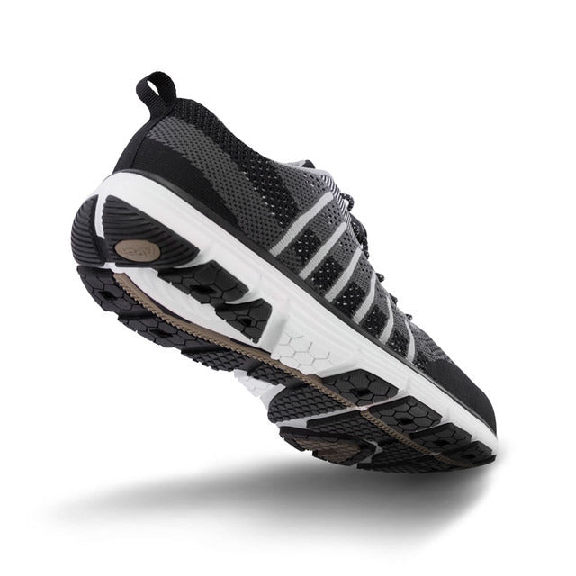 Apexfoot Men's Knit Active Shoe Bolt - Black