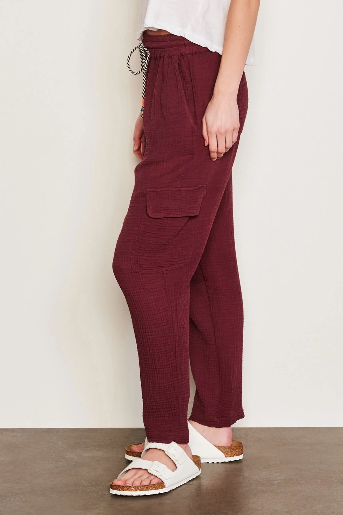 BAILEY/44 Women's Sundry Easy Cargo in Merlot
