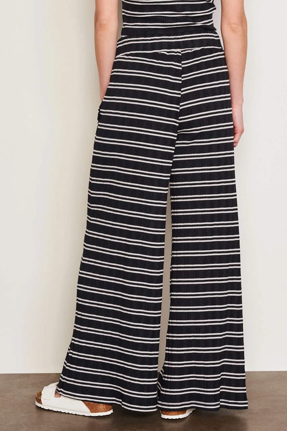 BAILEY/44 Women's Sundry Variegated Rib Stripe Wide Leg Pant in Deep Navy