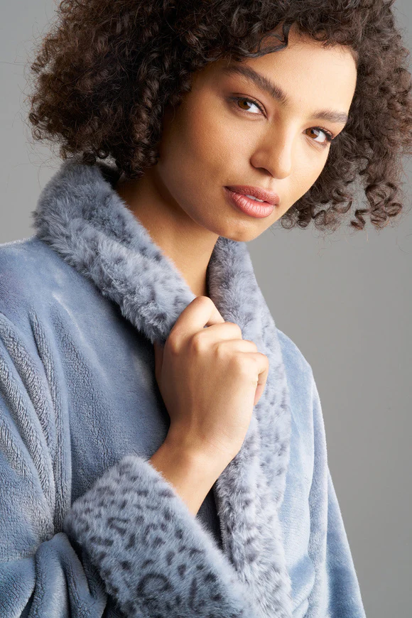 Natori Plush Lynx Robe