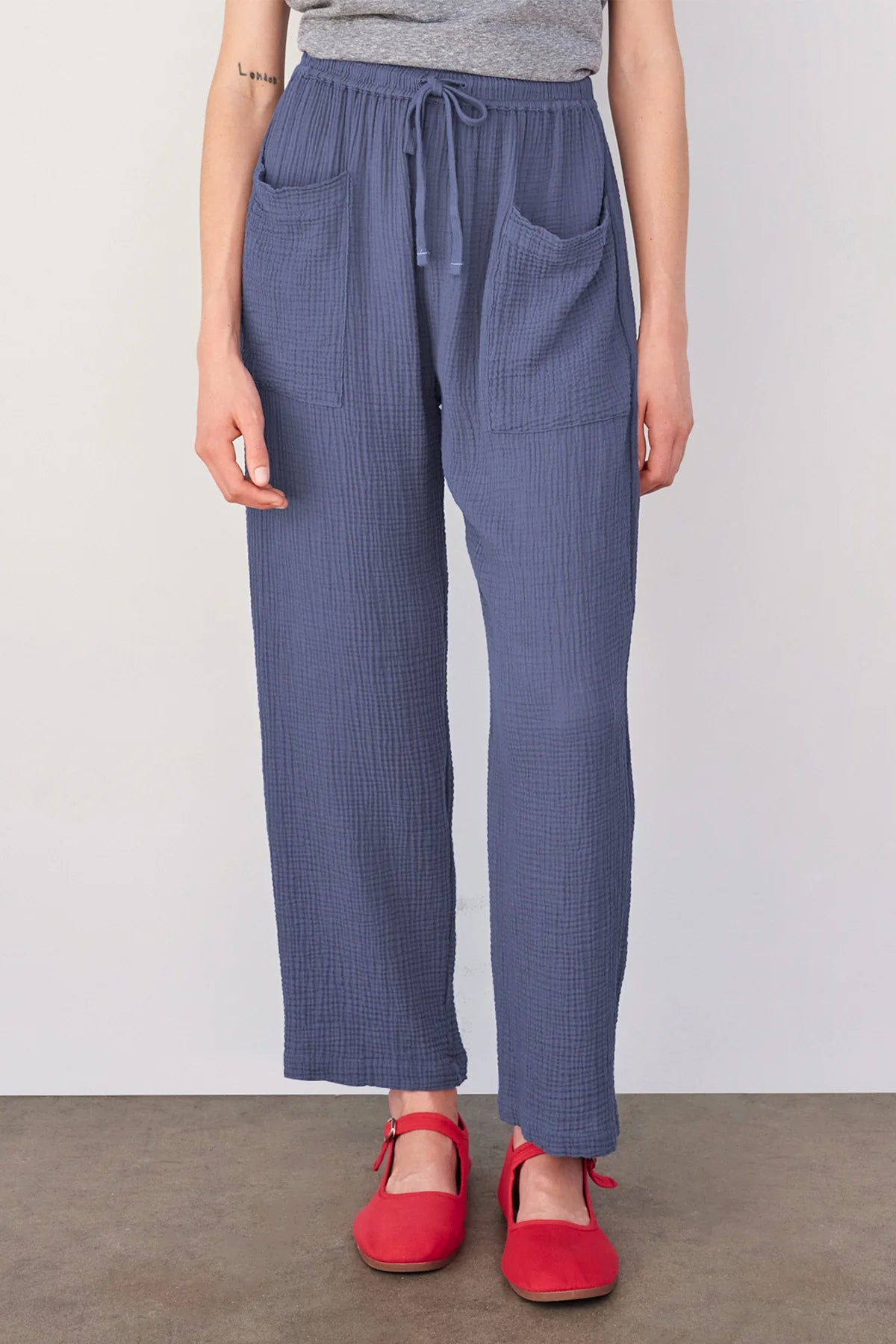 BAILEY/44 Women's Sundry Pull-on Pant with Patch Pockets in Navy