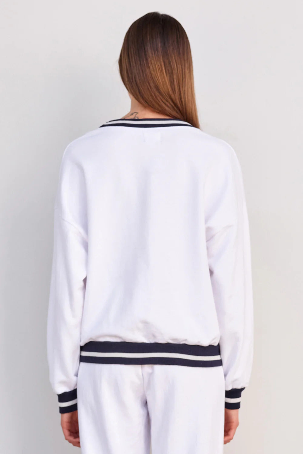 BAILEY/44 Women's Sundry Après Beach Sweatshirt in White
