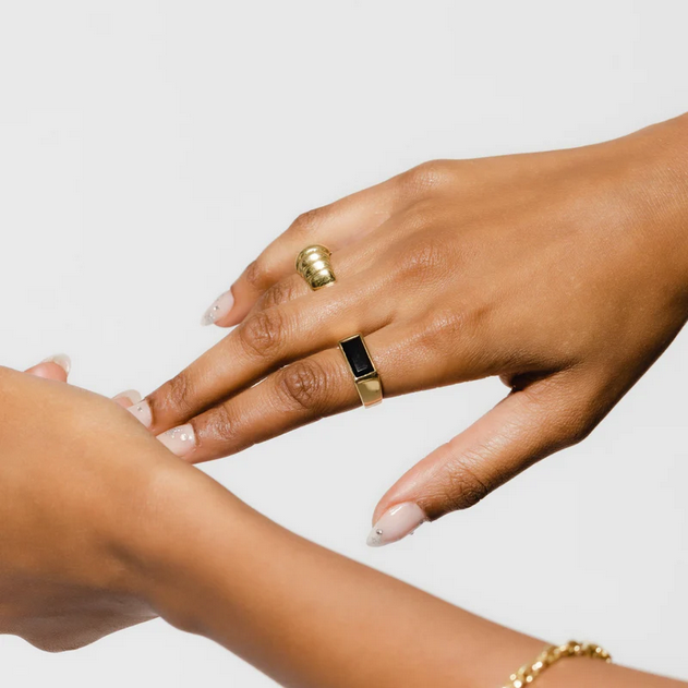 ARGENTO VIVO THE ONYX RECTANGLE RING