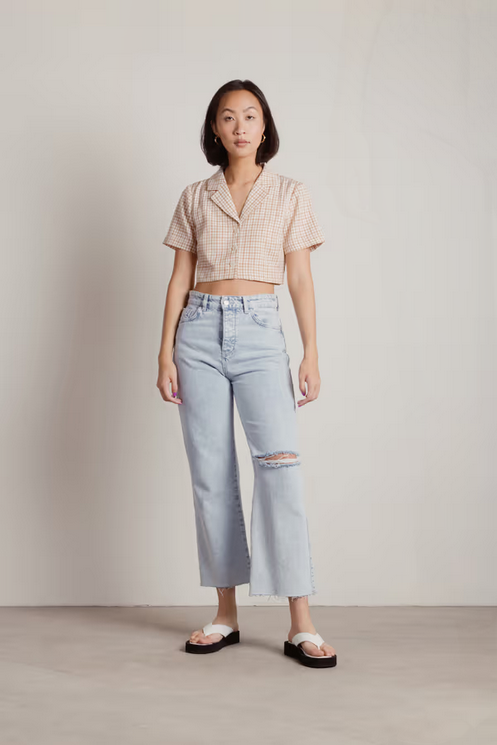 Tobi Women's Just Friends Crop Top - Tan