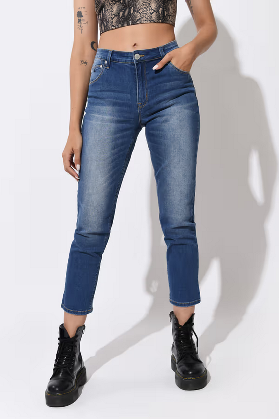 Tobi Women's RES Denim Sia Girlfriend Jeans - 76 Vintage
