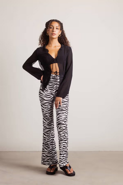 Tobi Women's Take Me Out Open Front Blouse