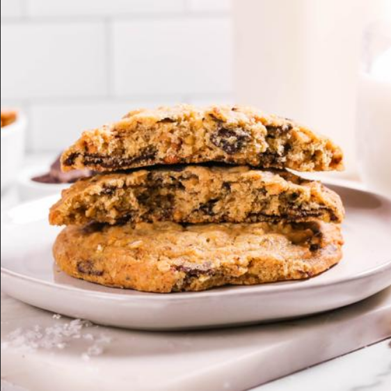 Dorothy Lane DLM's The Big Cookie 4 ct