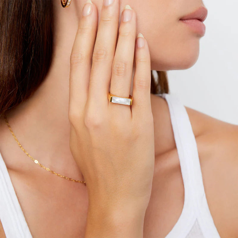 ARGENTO VIVO THE ELLE MOTHER OF PEARL RING