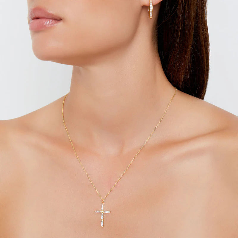 ARGENTO VIVO THE MINI CELIA CROSS NECKLACE