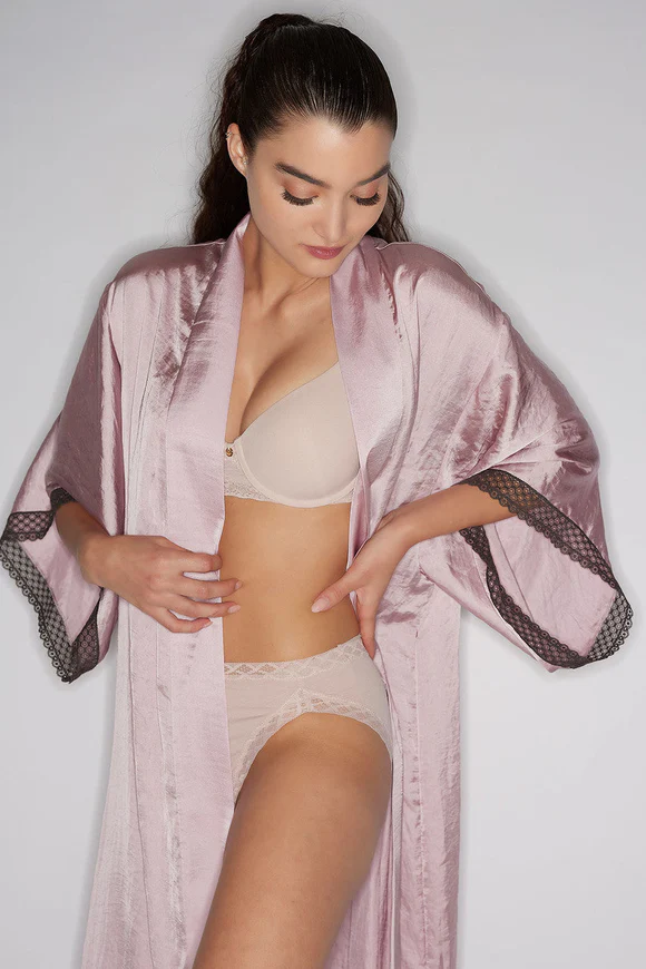 Natori Ashley Icon Lace Robe