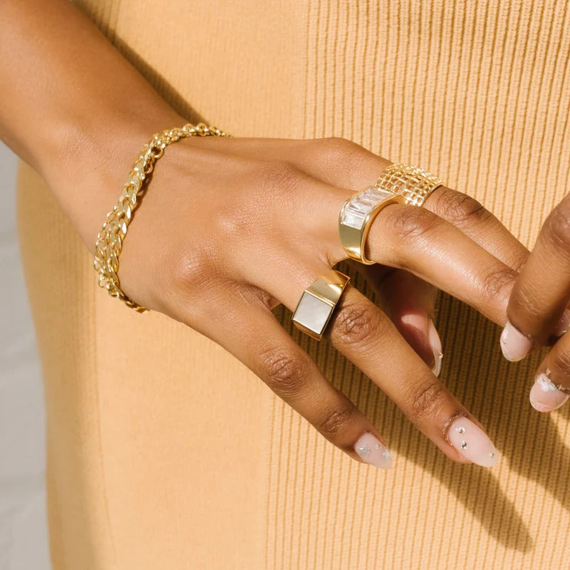 ARGENTO VIVO THE MOTHER OF PEARL SQUARE RING