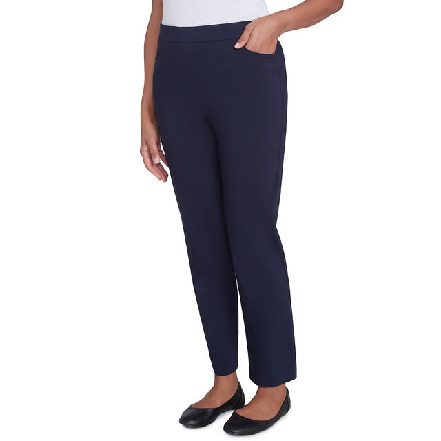 Alfred Dunner Women's Classics Allure Stretch Short Length Pant - NAVY