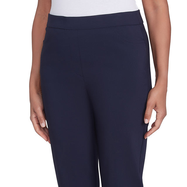 Alfred Dunner Women's Classics Allure Stretch Short Length Pant - NAVY