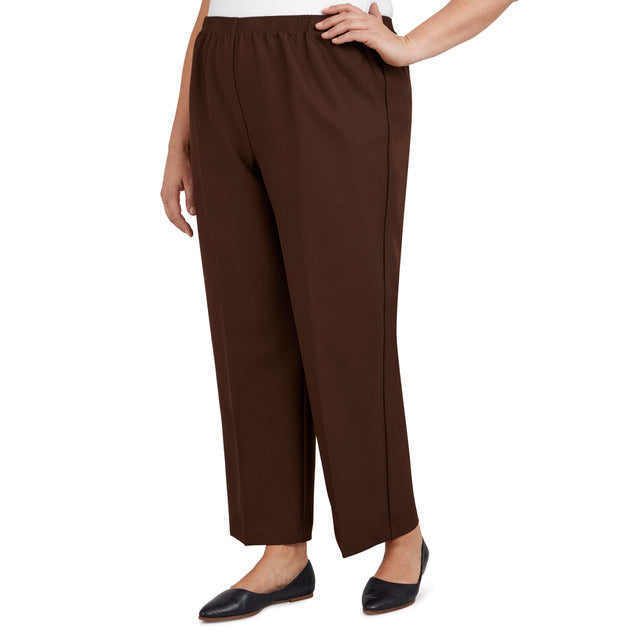 Alfred Dunner Women's Classics Short Length Pant - BROWN