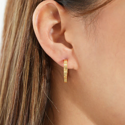 ARGENTO VIVO THE DIAMOND CUT HOOP