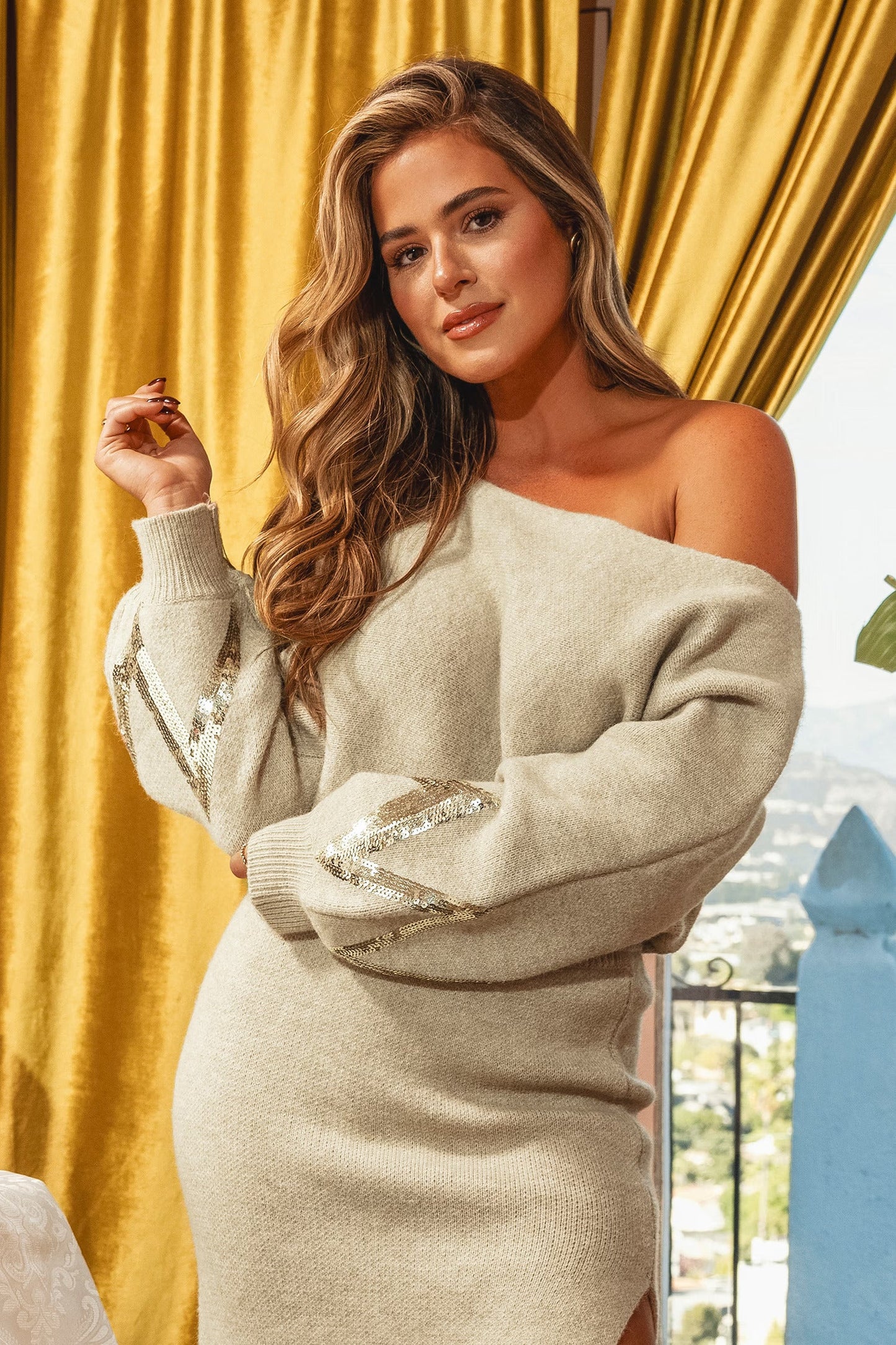 Cupshe x JoJo Gold Sequin Off-Shoulder Sweater