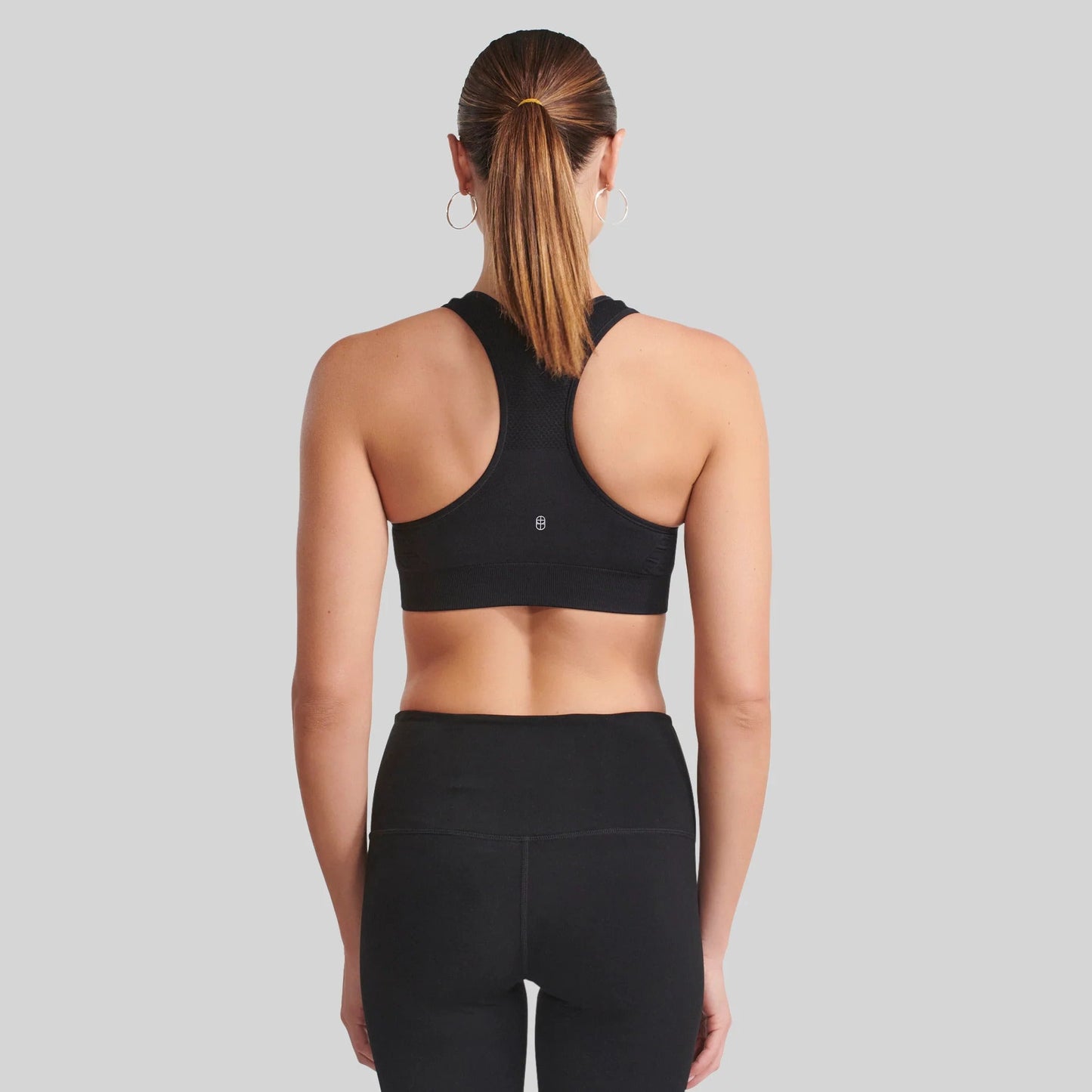 Underoutfit Women's Active Shaping Sports Bra