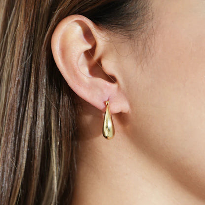 ARGENTO VIVO THE TAPERED OVAL HOOP
