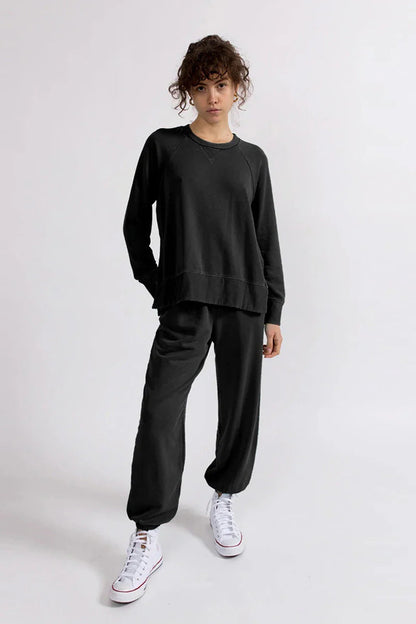 BAILEY/44 Women's Stateside Softest Fleece Raglan Side Slit Sweatshirt