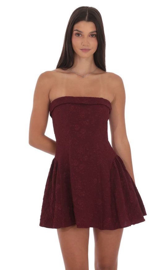 Lucy In The Sky Jacquard Strapless Flare Dress in Burgundy