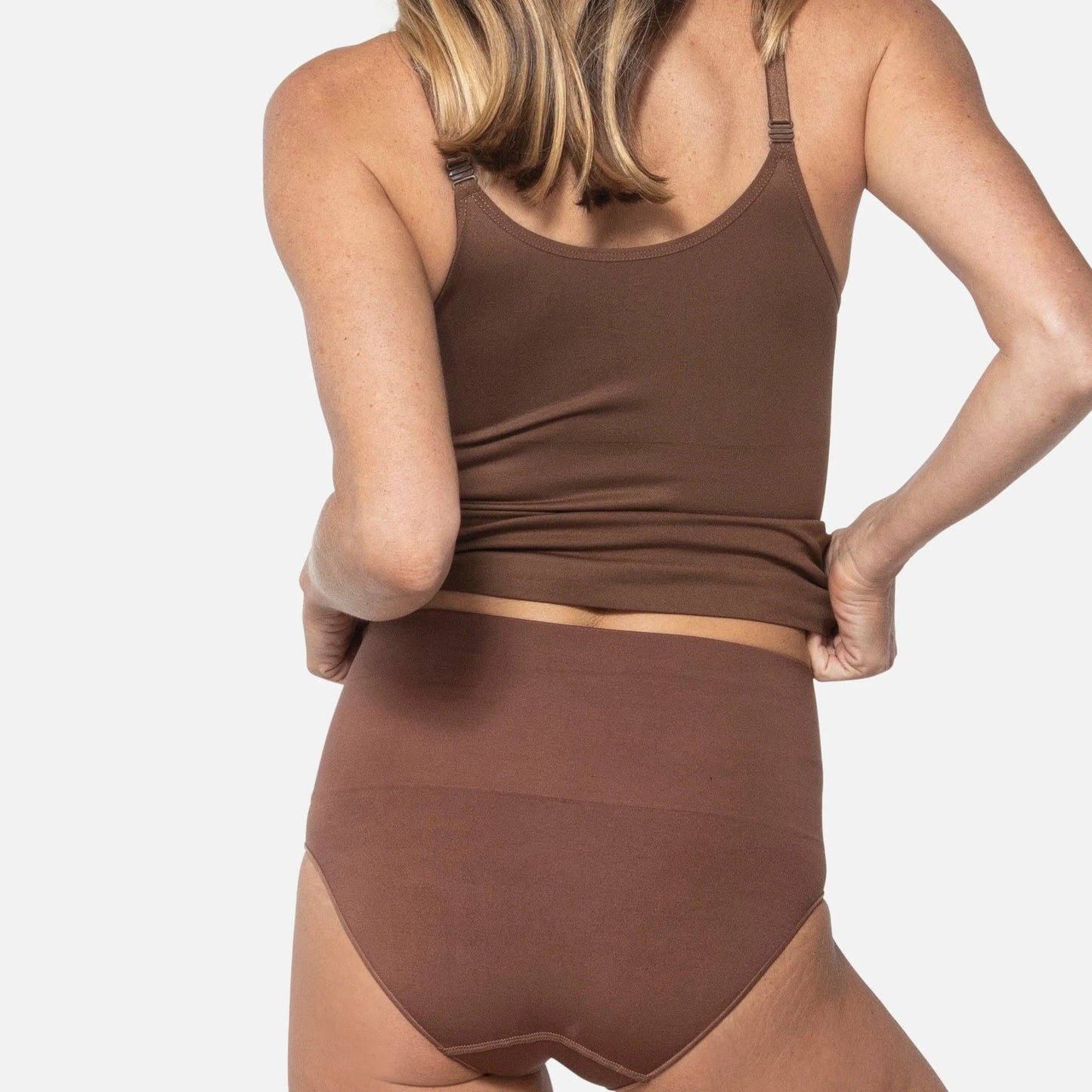 Underoutfit Women's Smoothing At Waist Brief