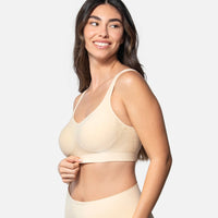 Underoutfit Women's The Comfort Shaping Bra with Adjustable Straps