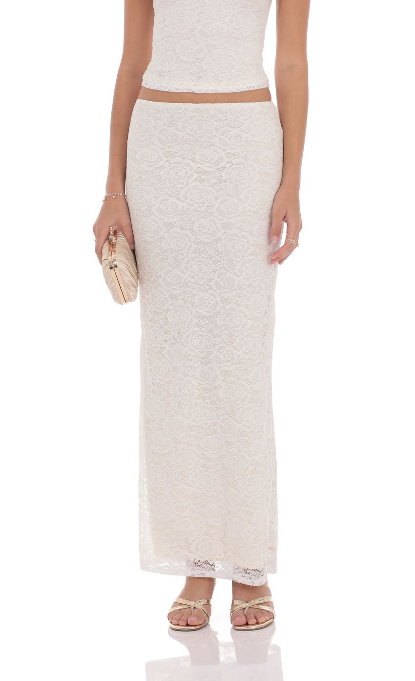 Lucy In The Sky Lace Bodycon Two Piece Set in Cream