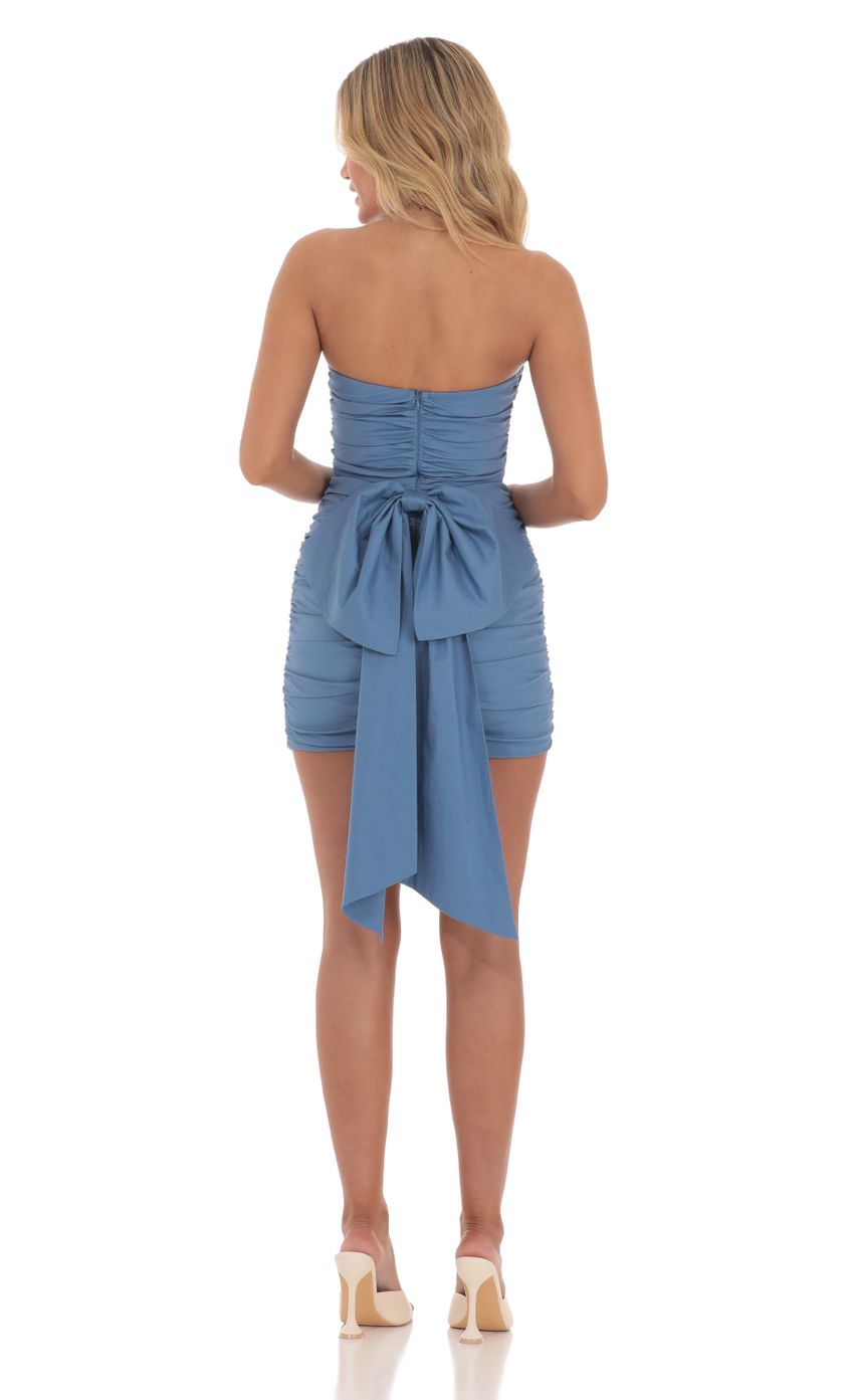 Lucy In The Sky Attachable Bow Strapless Dress in Blue