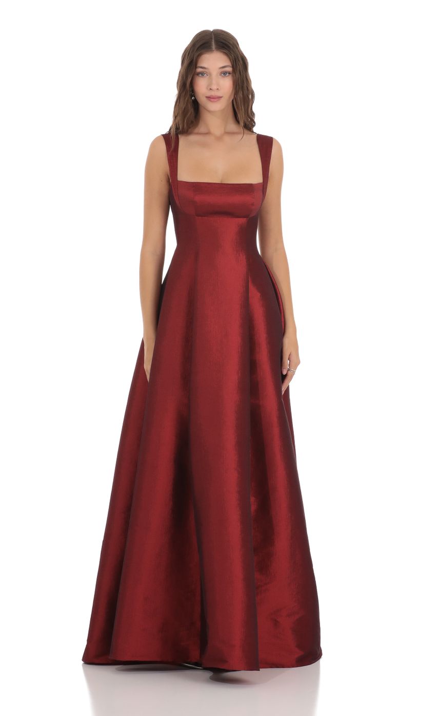 Lucy In The Sky Square Neck Fit and Flare Gown in Maroon