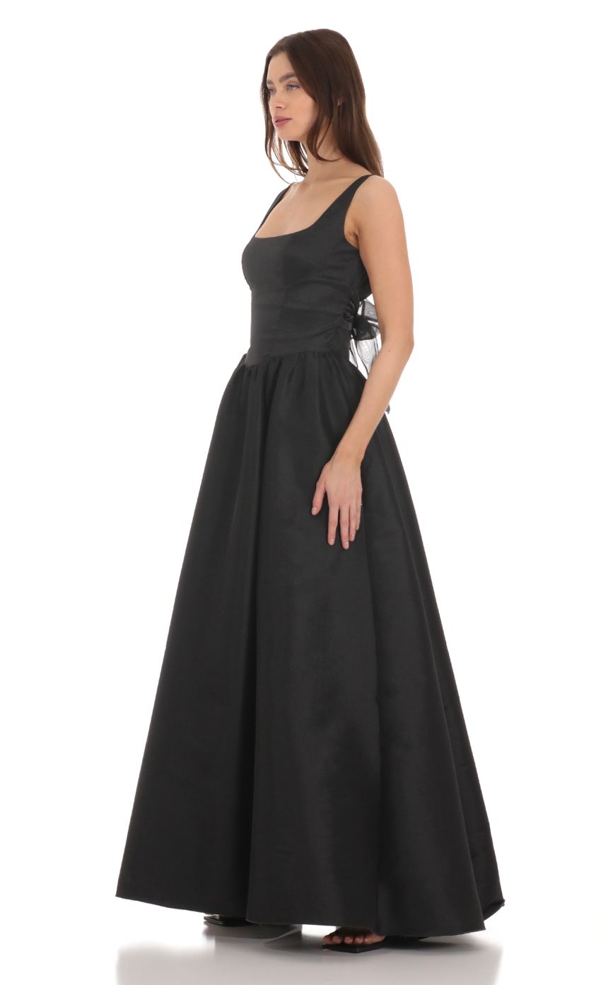 Lucy In The Sky Back Bow Gown in Black