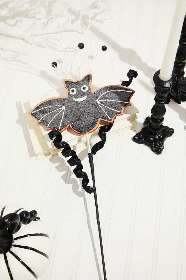 Decorator's Warehouse 24” Bat Cookie Spray