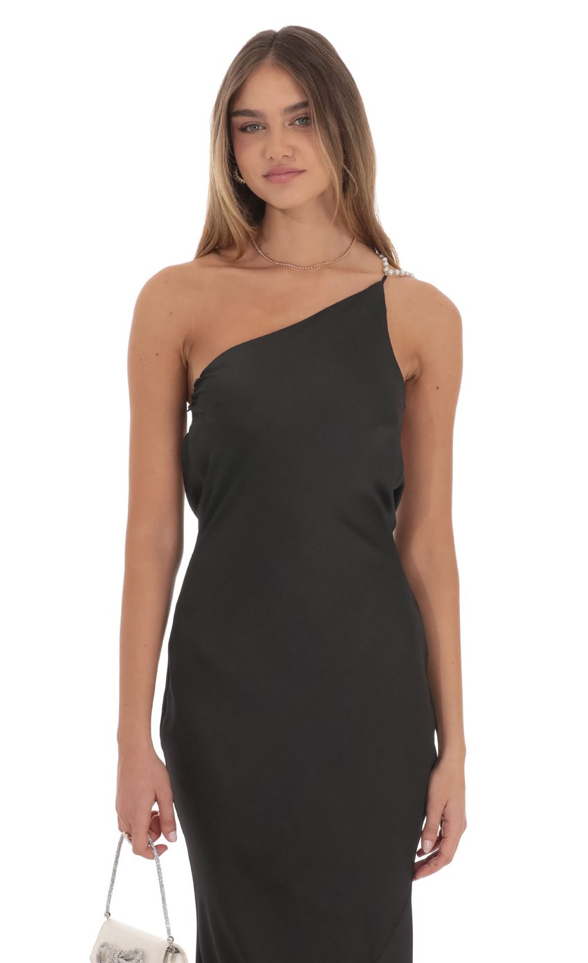 Lucy In The Sky One Shoulder Pearl Satin Maxi Dress in Black
