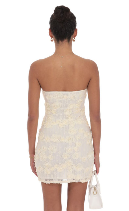 Lucy In The Sky Textured Floral Strapless Dress in Cream