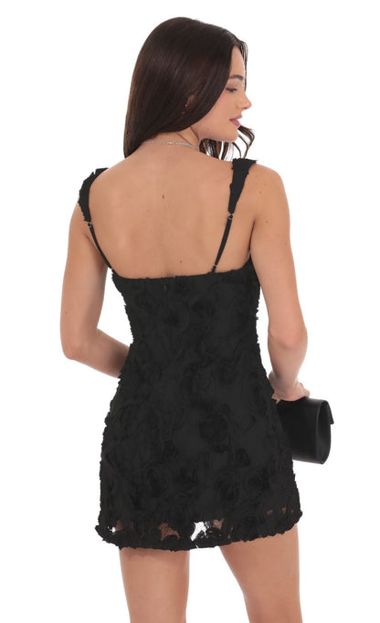 Lucy in the Sky Textured Floral Bodycon Dress in Black