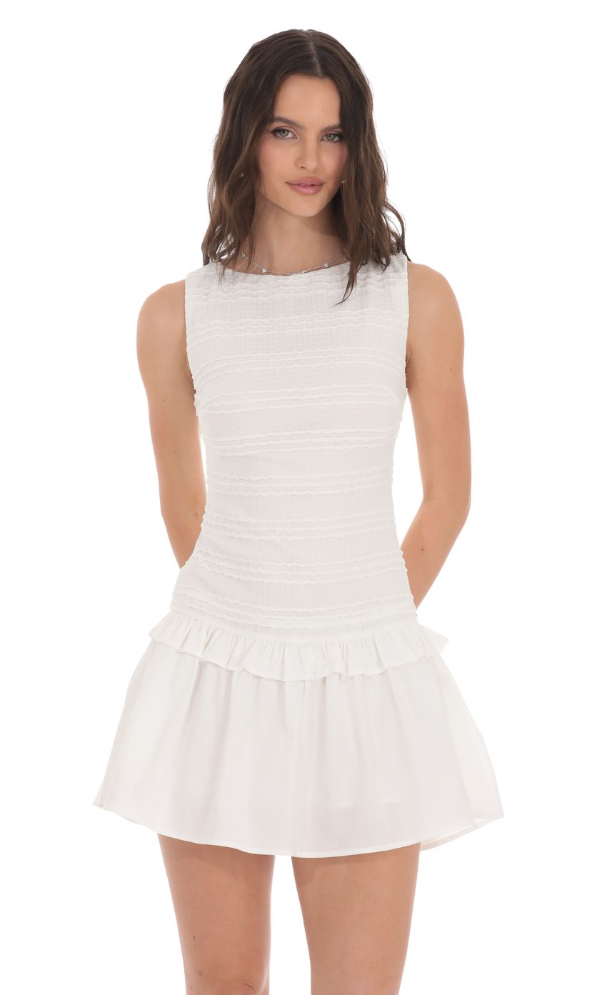 Lucy In The Sky Textured High Neck Dress in White