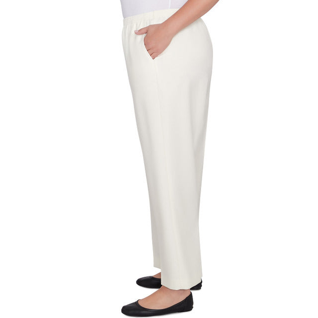 Alfred Dunner Plus Women's Classic Accord Elastic Waist Short Length Pant