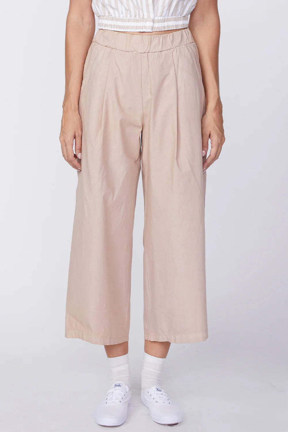BAILEY/44 Women's Stateside Fine Poplin Cropped Pant in Almond