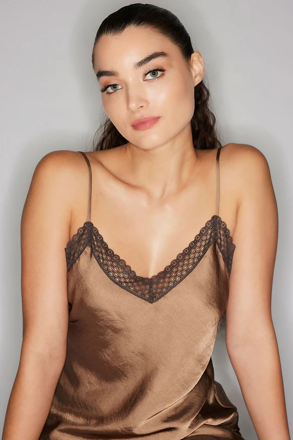 Natori Ashley Icon Lace Gown