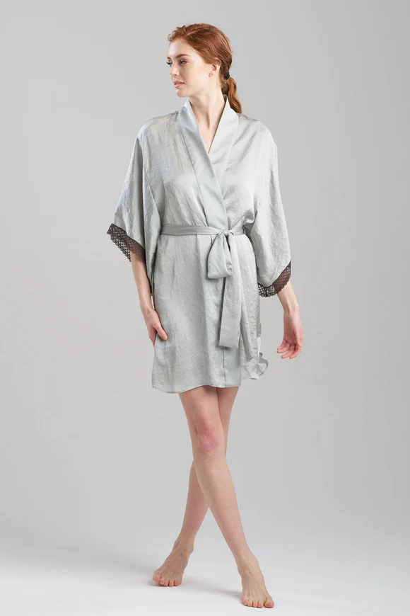 Natori Ashley Icon Lace Wrap