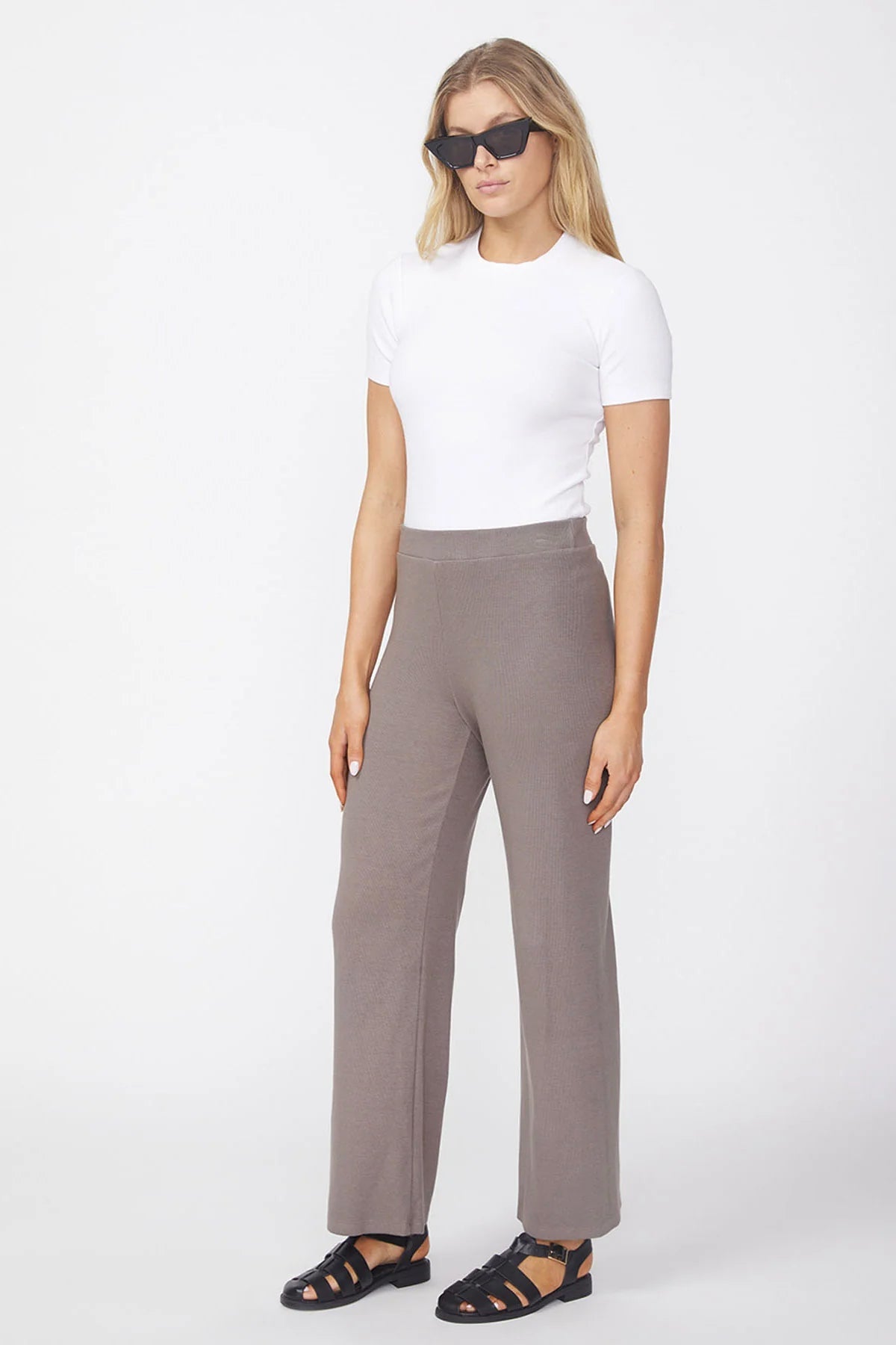 BAILEY/44 Women's Stateside Luxe 2x1 Rib Cropped Pant in Twig