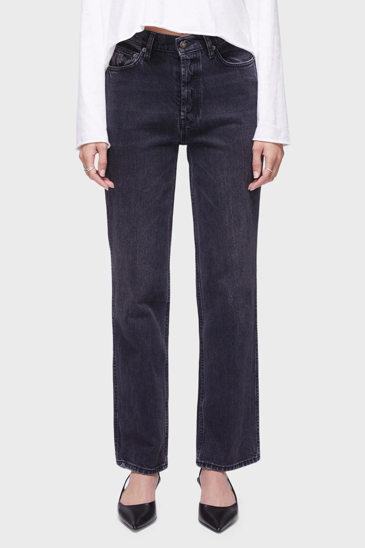 BAILEY/44 Women's DSTLD Women's RLXD Straight Jean