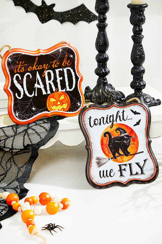 Decorator's Warehouse 7"H x 6"L Embossed Halloween Sign