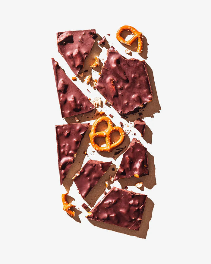 Compartes Chocolate California Love Pretzel Chocolate Bar