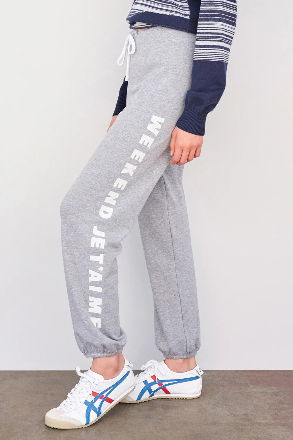BAILEY/44 Women's Sundry Weekend Lounge Sweatpant in Heather Grey