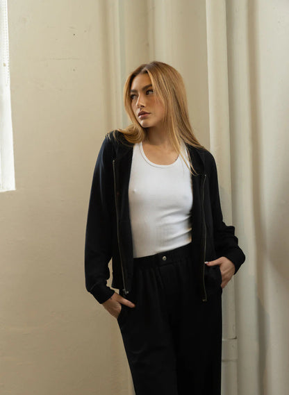 BAILEY/44 Women's Stateside Softest Fleece Cropped Zip-Up Hoodie in Black