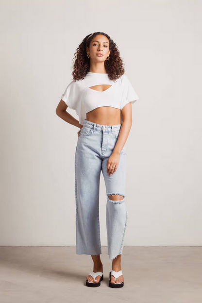 Tobi Women's Cut It Short Crop Top - Off White