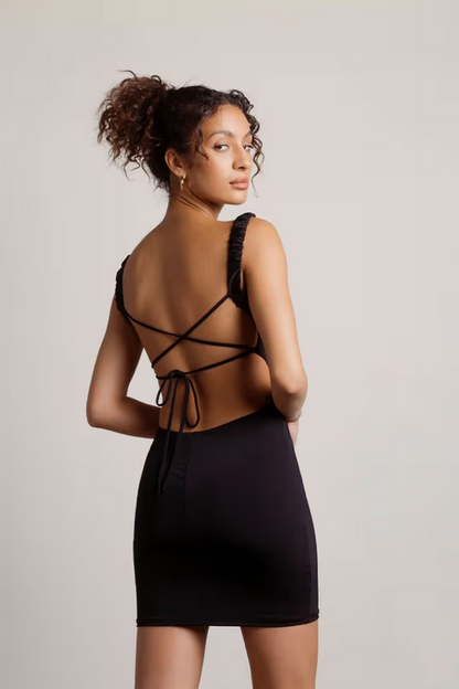 Tobi Women's Some Space Please Backless Bodycon Mini Dress - Black